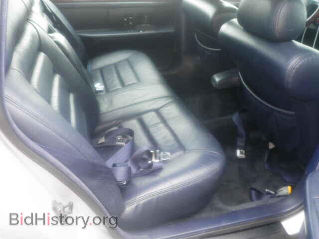 1994 CADILLAC DEVILLE - VIN: 1G6KD52B2RU303850 - Photo 6