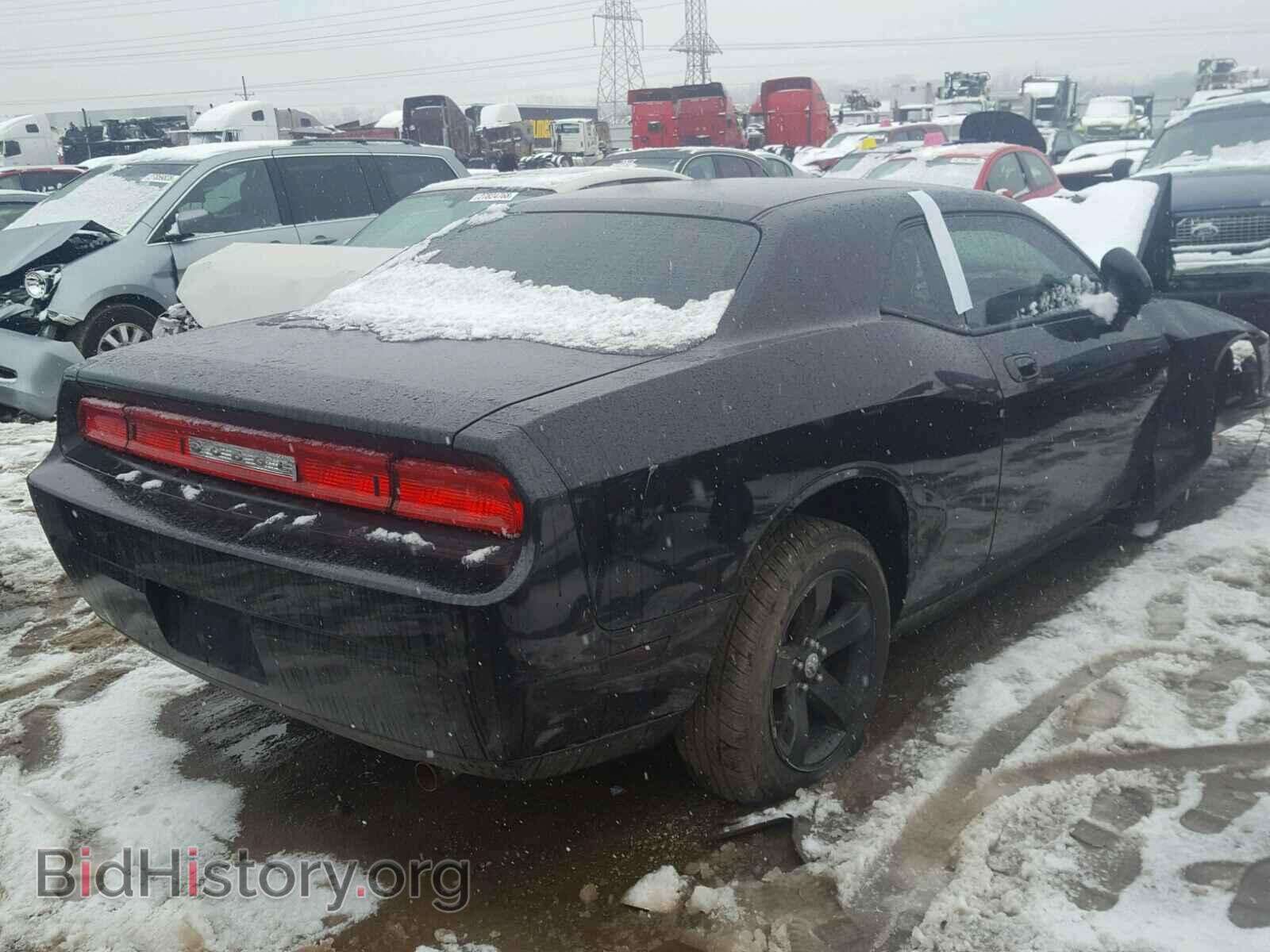 2010 DODGE CHALLENGER - VIN: 2B3CJ4DV2AH219452 - Photo 4