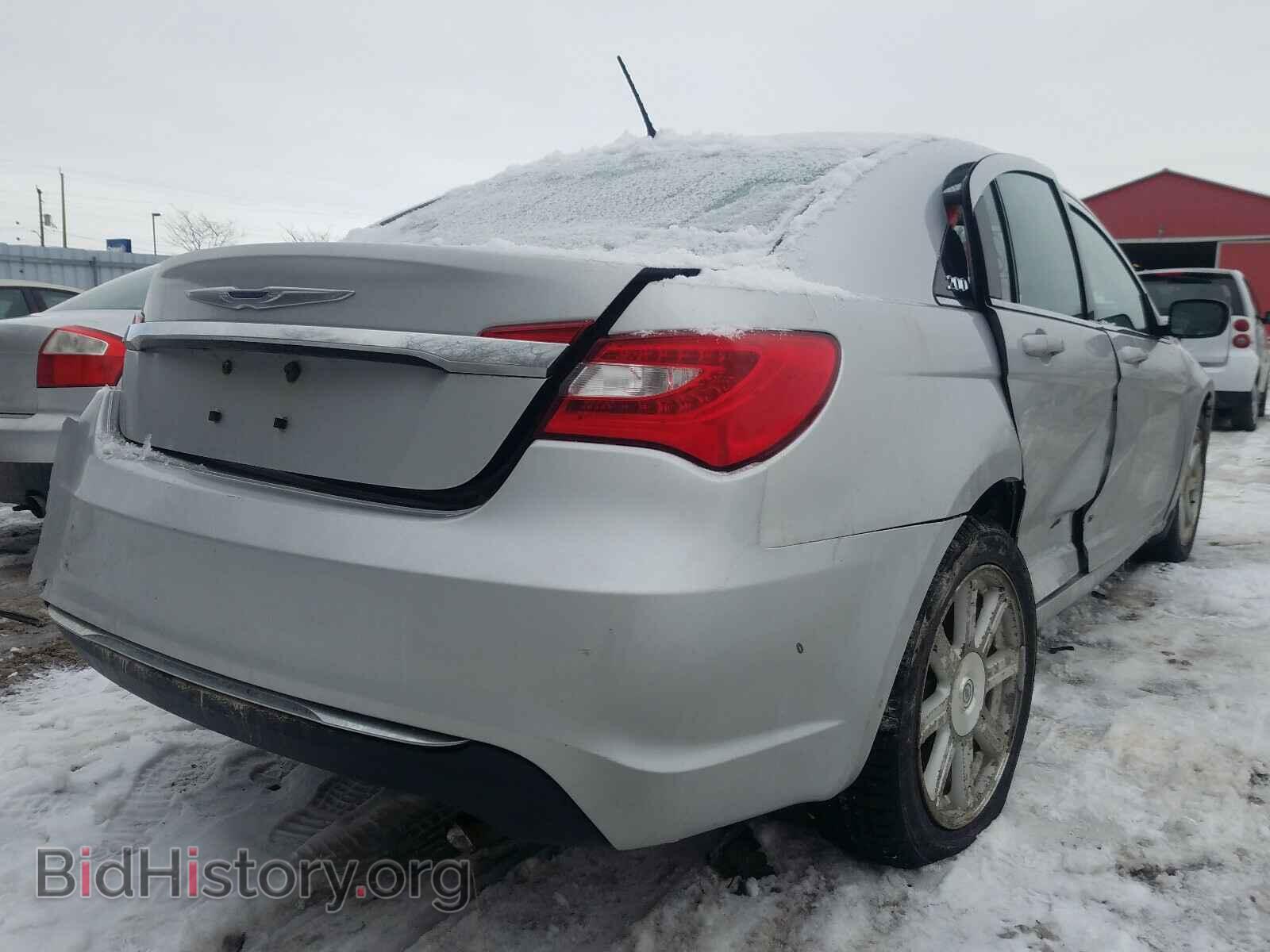 2012 CHRYSLER 200 - VIN: 1C3CCBABXCN171012 - Фото 4