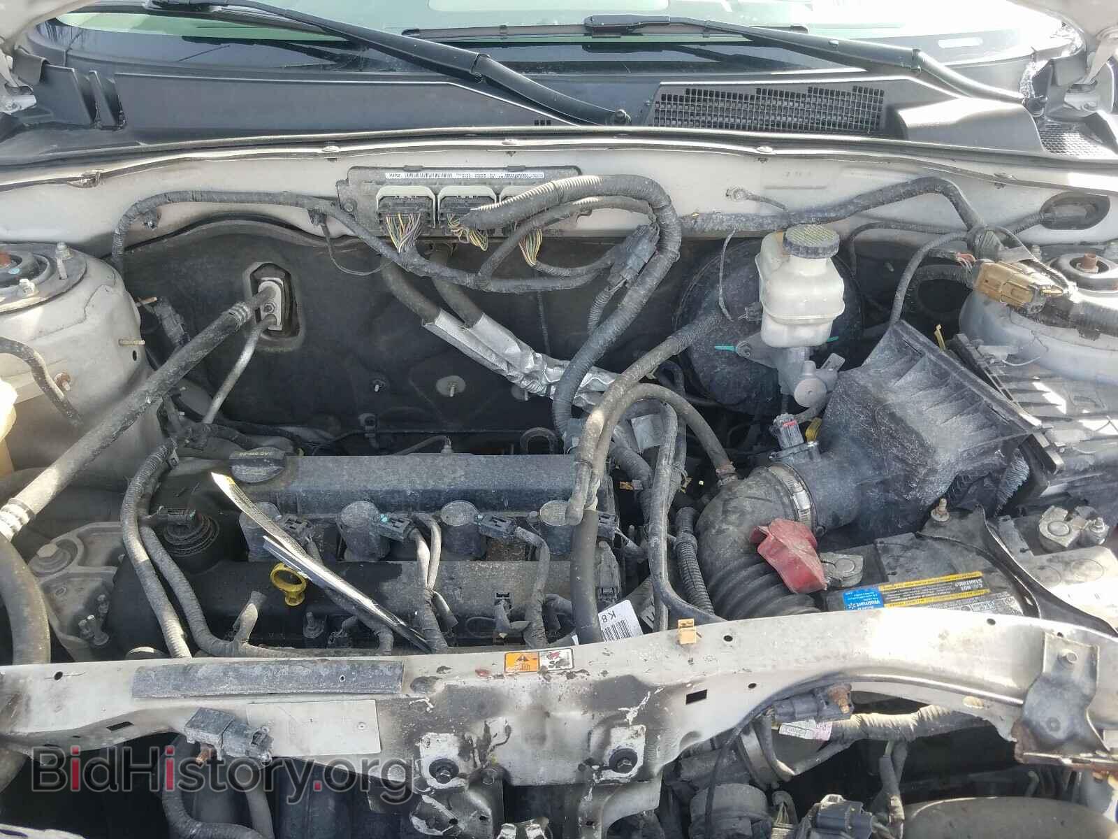 2011 FORD ESCAPE - VIN: 1FMCU9C73BKB99076 - Photo 7