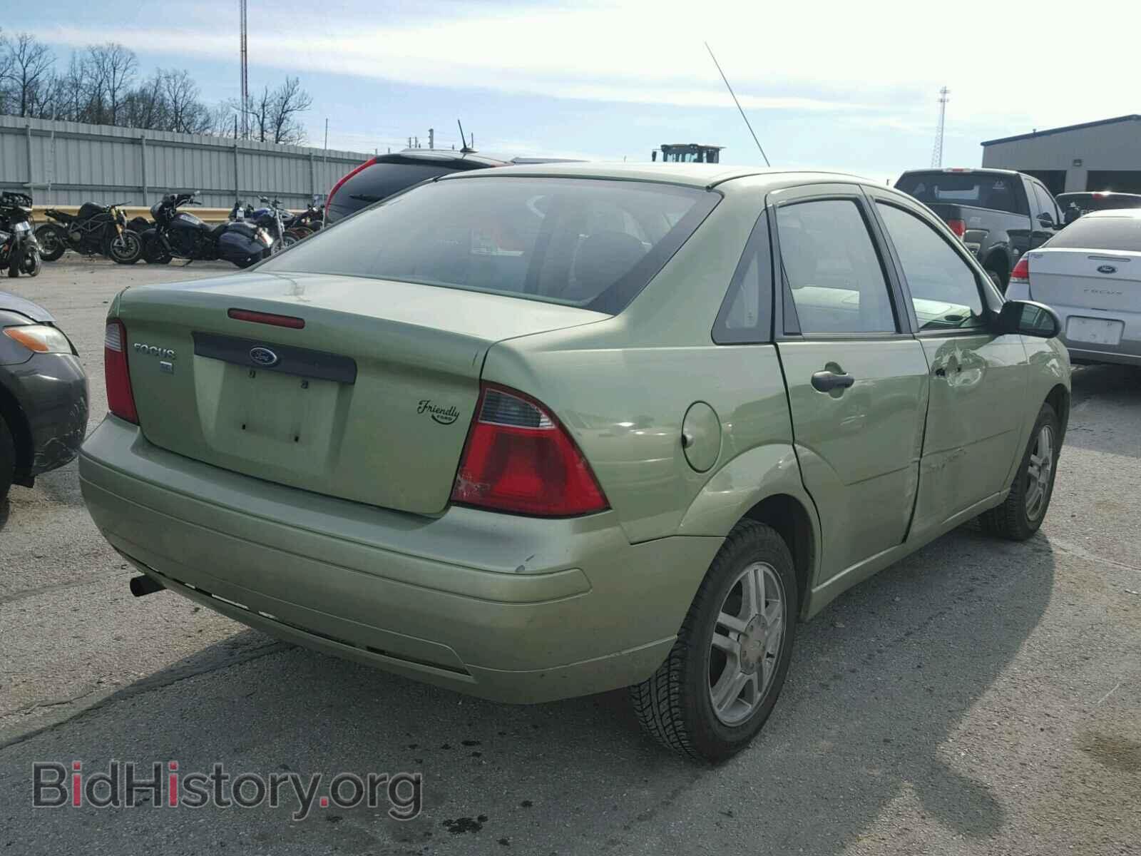 2007 FORD FOCUS - VIN: 1FAFP34N47W170002 - Фото 4