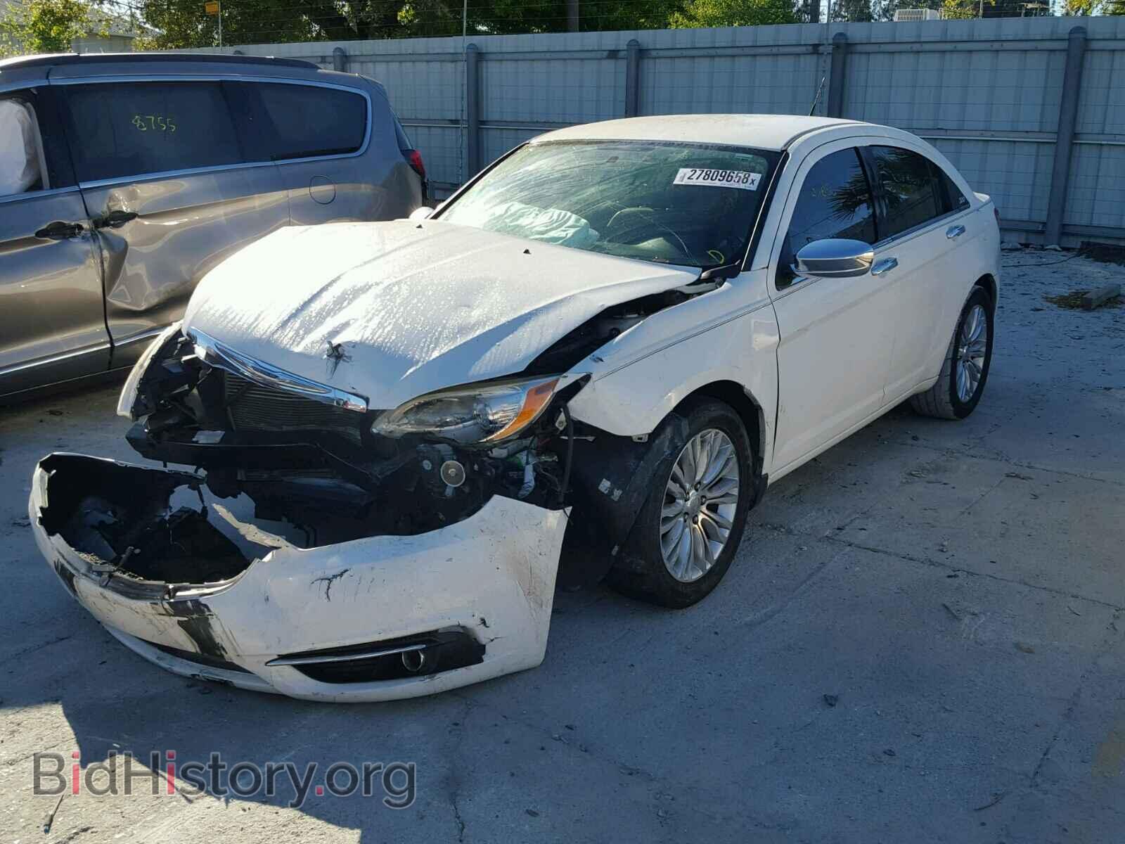 2011 CHRYSLER 200 - VIN: 1C3BC2FB7BN500848 - Фото 2