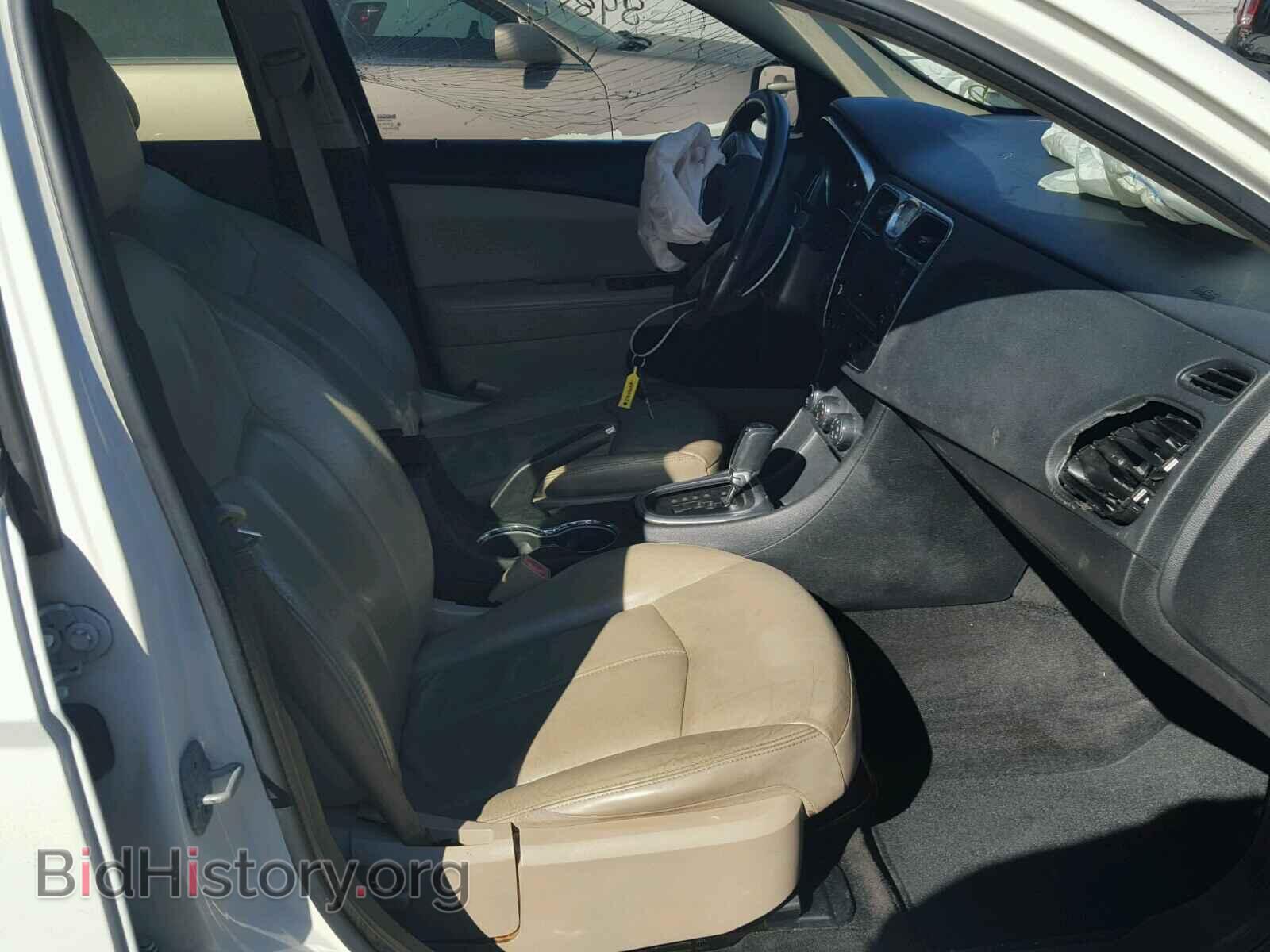 2011 CHRYSLER 200 - VIN: 1C3BC2FB7BN500848 - Фото 5