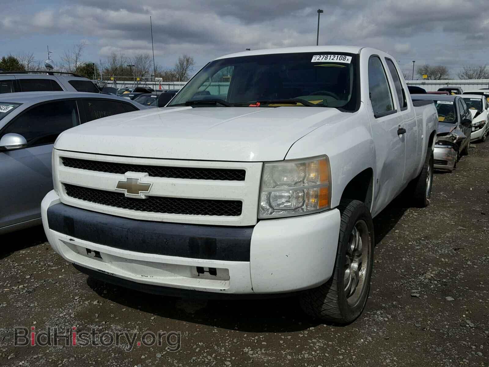 2007 CHEVROLET SILVERADO - VIN: 1GCEC19C07Z529907 - Photo 2