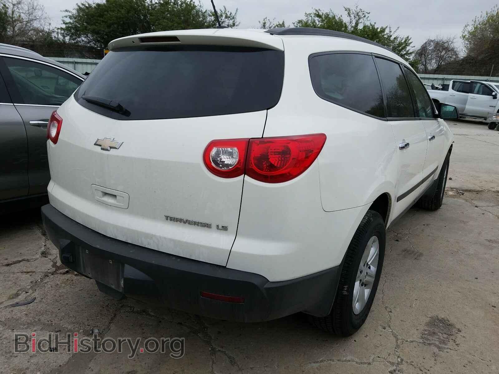 2012 CHEVROLET TRAVERSE - VIN: 1GNKRFED8CJ411696 - Фото 4