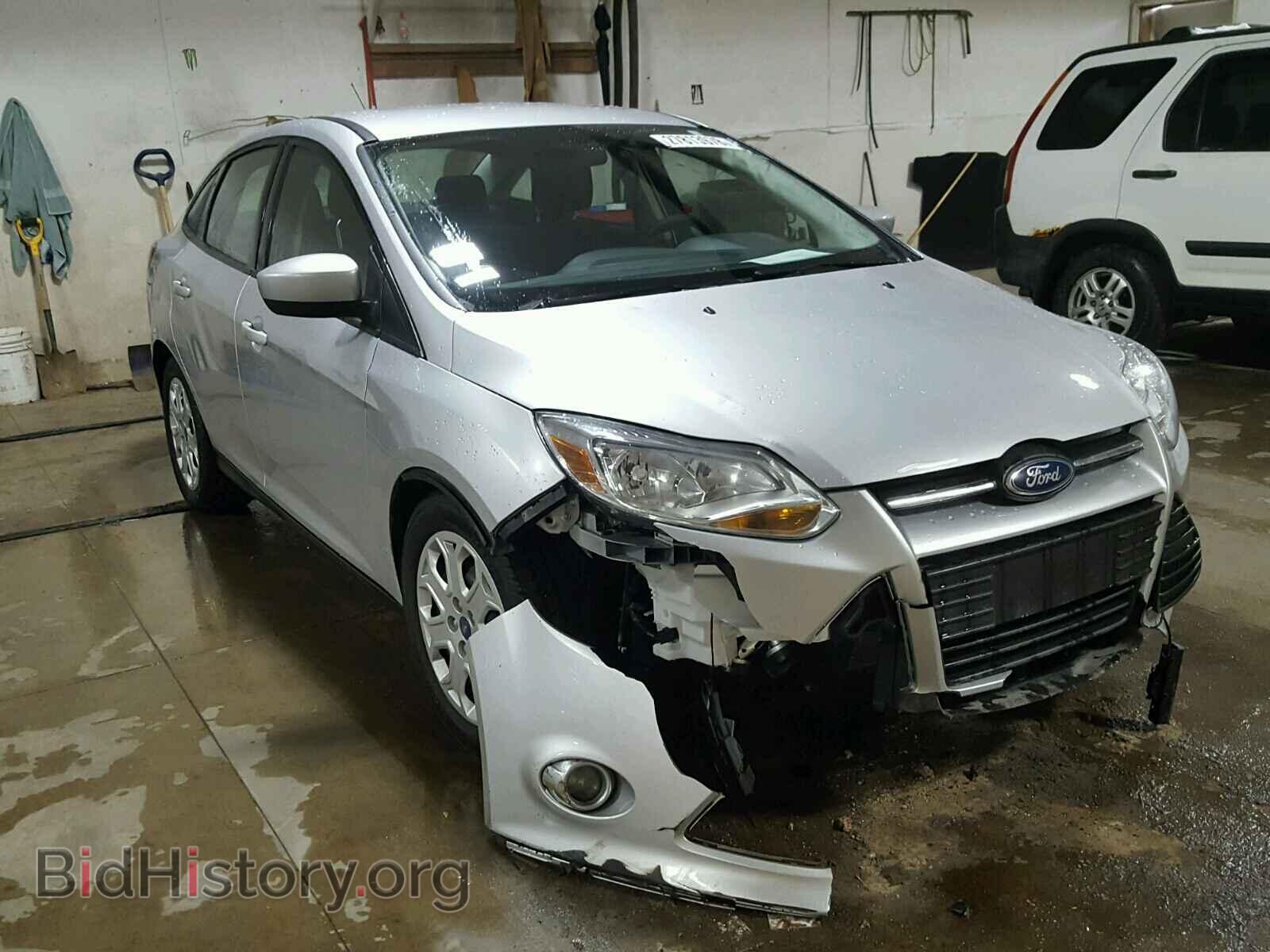 Photo 1FAHP3F25CL189049 - FORD FOCUS 2012