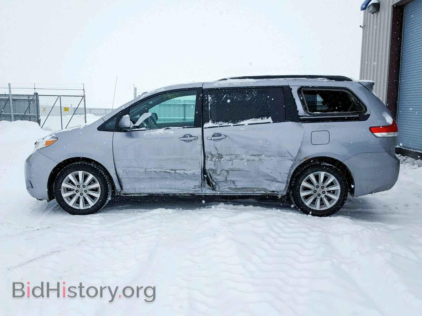 2013 TOYOTA SIENNA LE - VIN: 5TDJK3DC8DS056520 - Фото 9