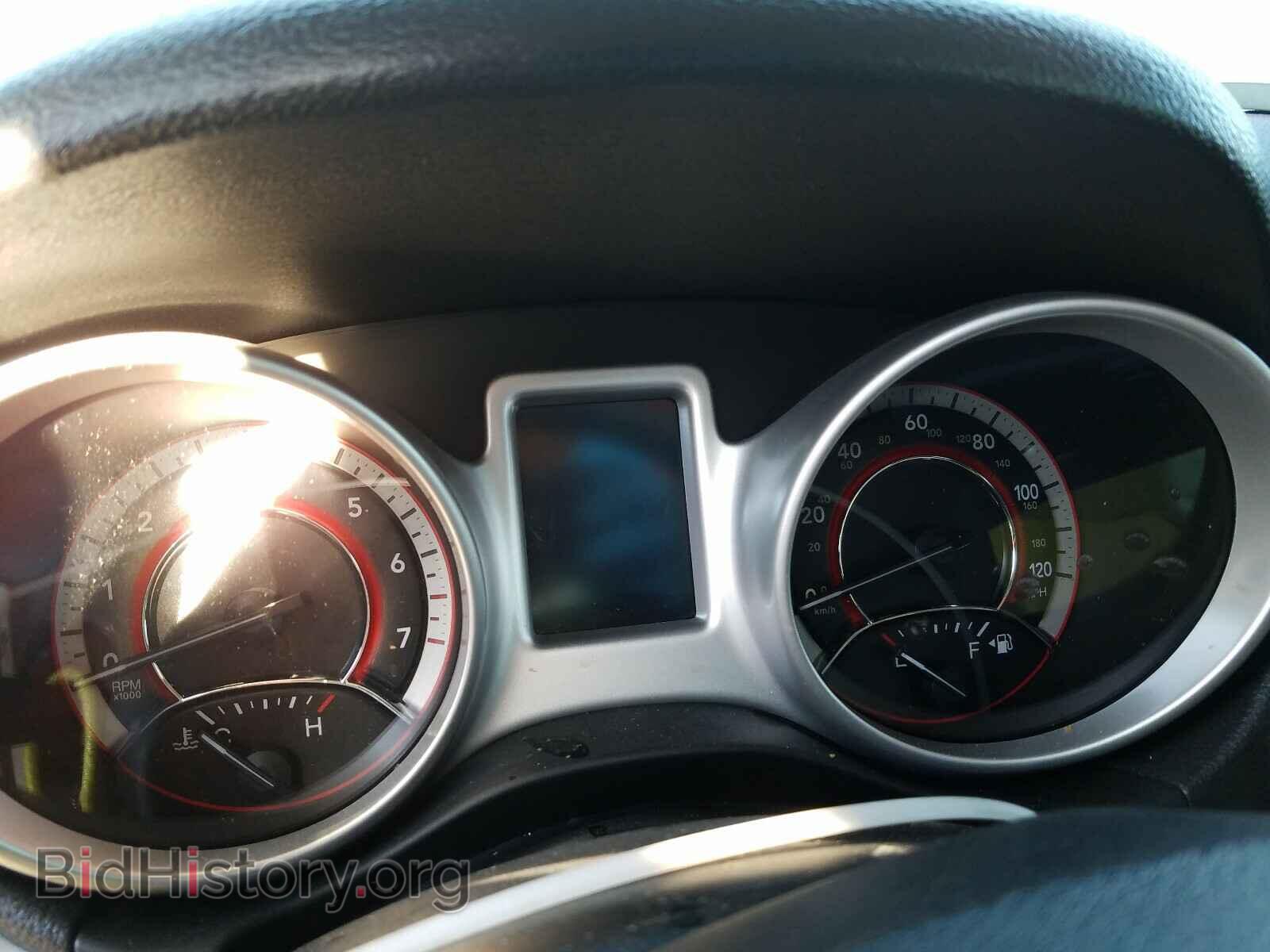 2019 DODGE JOURNEY SE - VIN: 3C4PDCBB3KT821103 - Фото 8