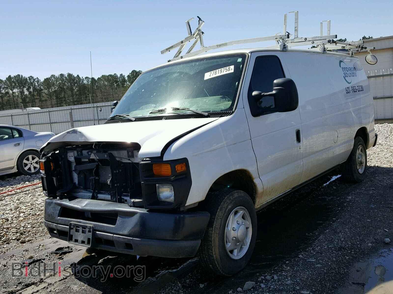 2010 FORD ECONOLINE - VIN: 1FTNE1EW1ADA63743 - Фото 2