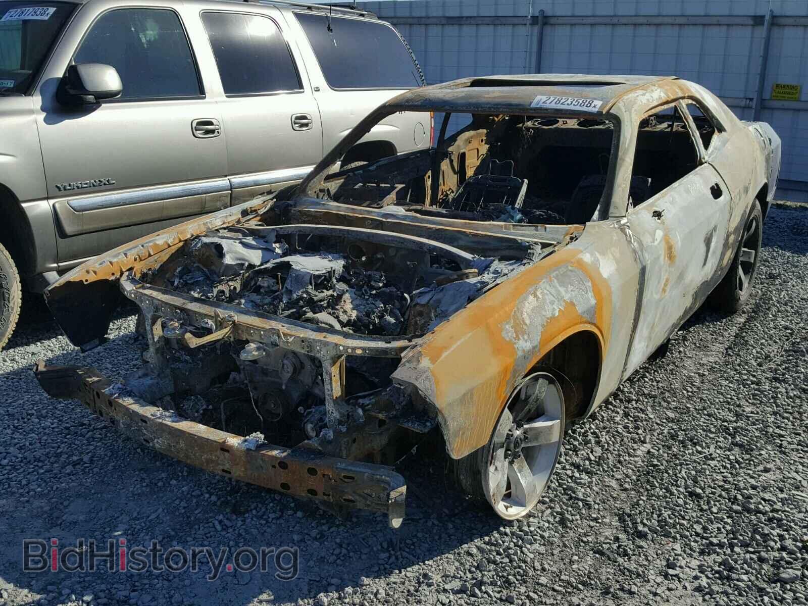 2009 DODGE CHALLENGER - VIN: 2B3LJ44VX9H618668 - Photo 2