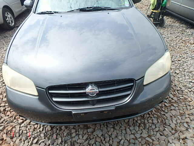 2000 NISSAN MAXIMA - VIN: JN1CA31D3YT548522 - Photo 9