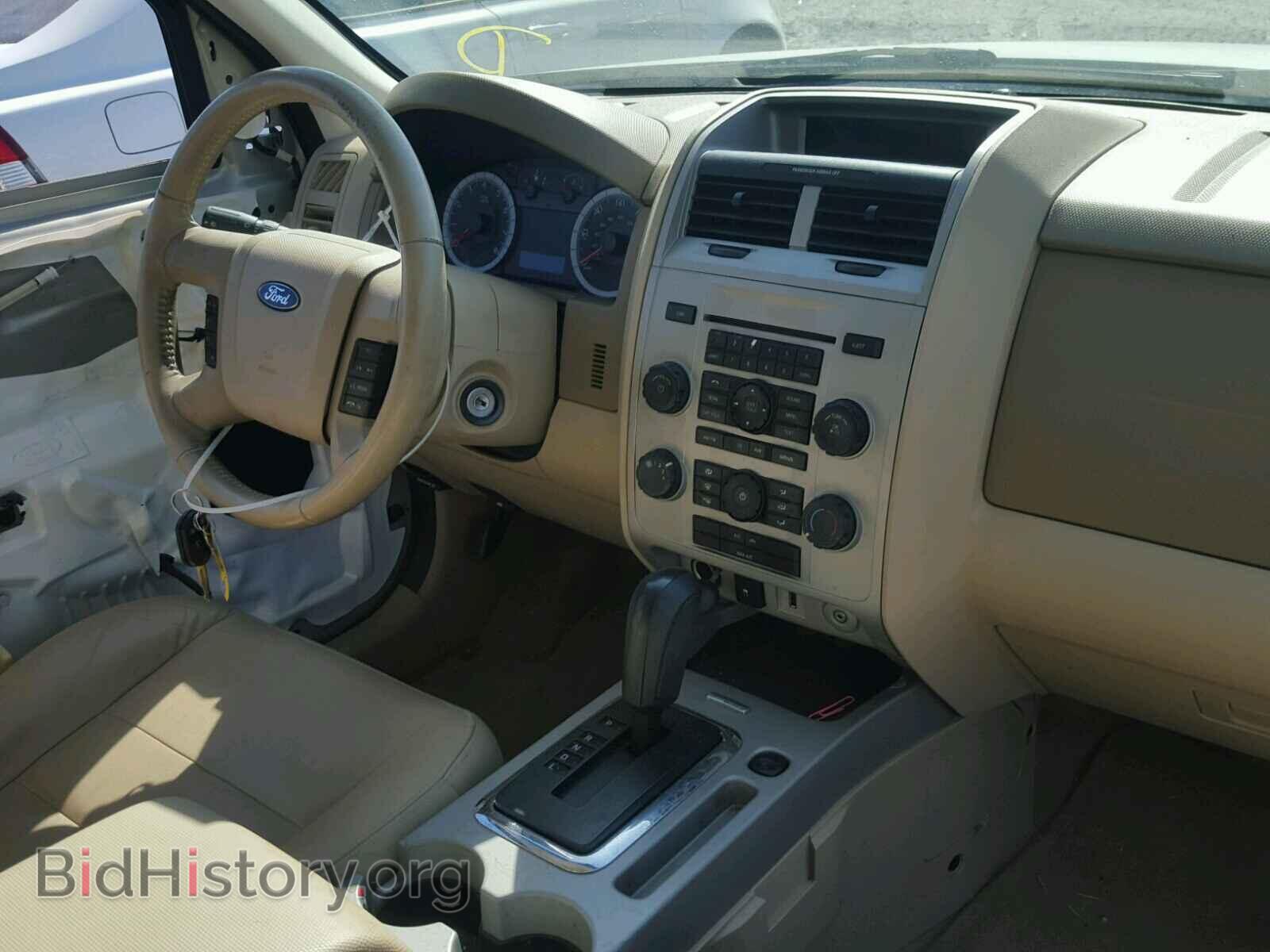 2009 FORD ESCAPE - VIN: 1FMCU03709KD01844 - Фото 9
