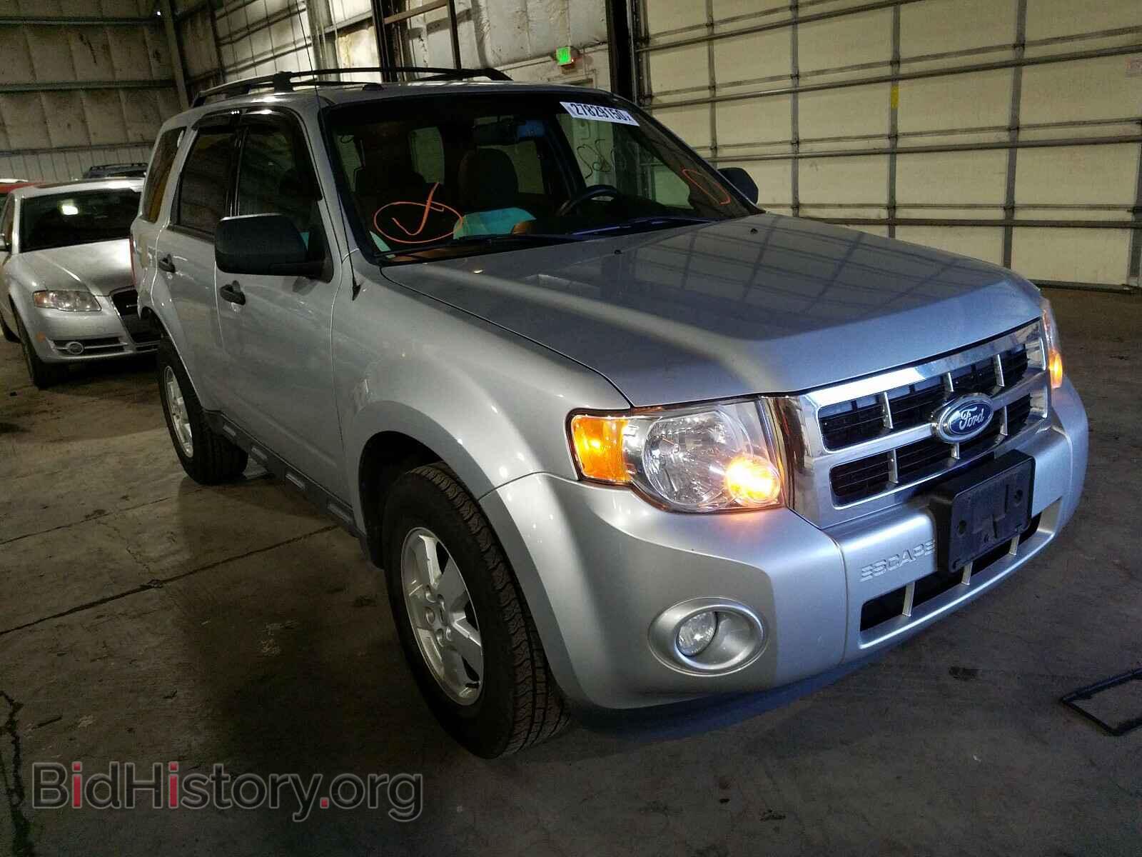 Photo 1FMCU0DG3BKB84491 - FORD ESCAPE 2011