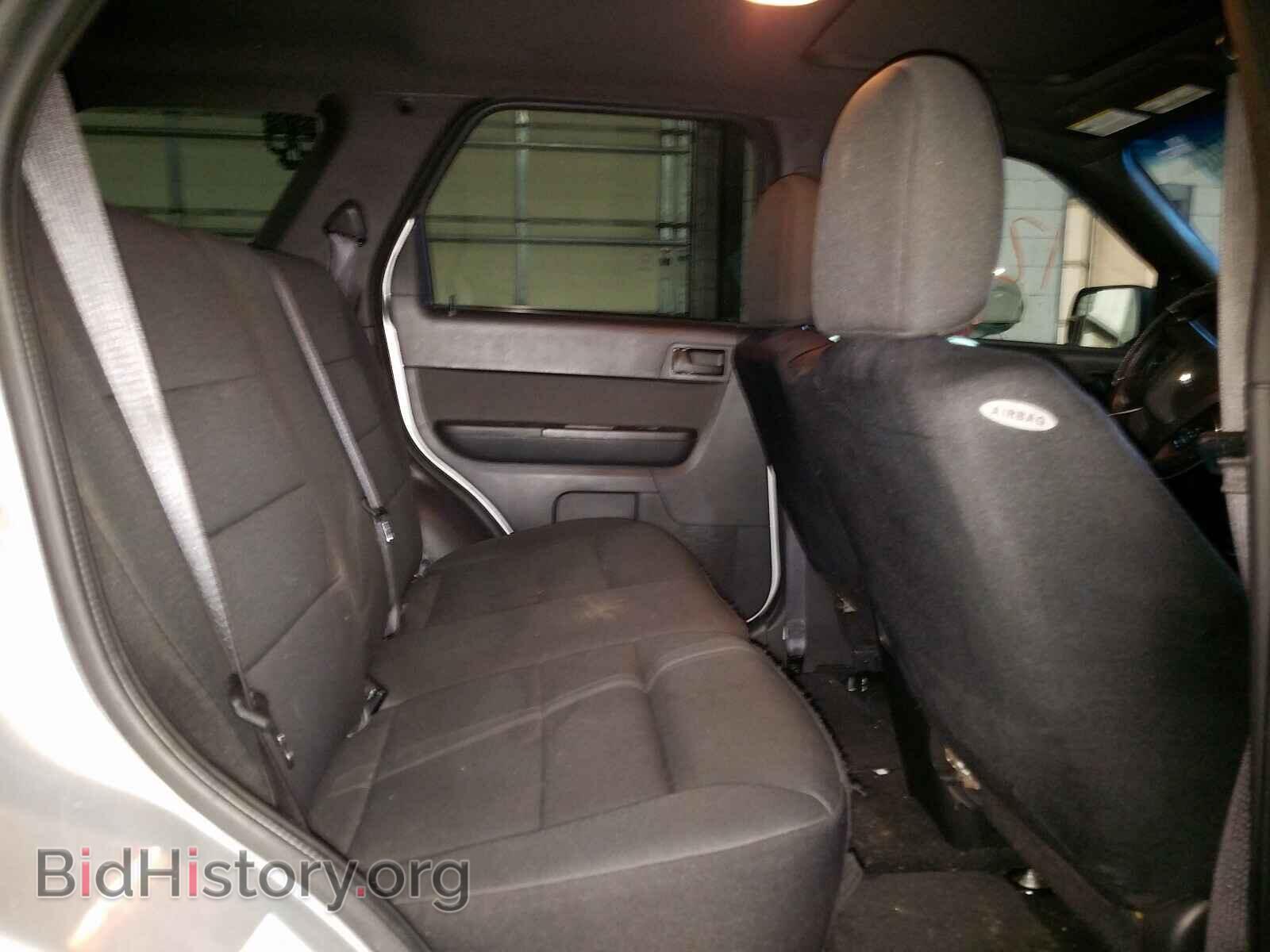 2011 FORD ESCAPE - VIN: 1FMCU0DG3BKB84491 - Photo 6