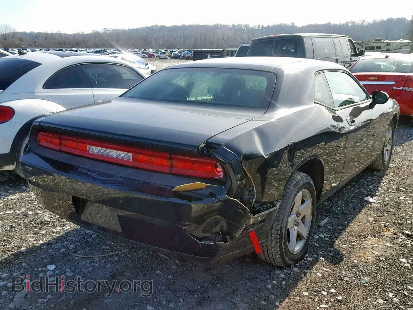 2010 DODGE CHALLENGER - VIN: 2B3CJ4DV3AH296587 - Photo 4