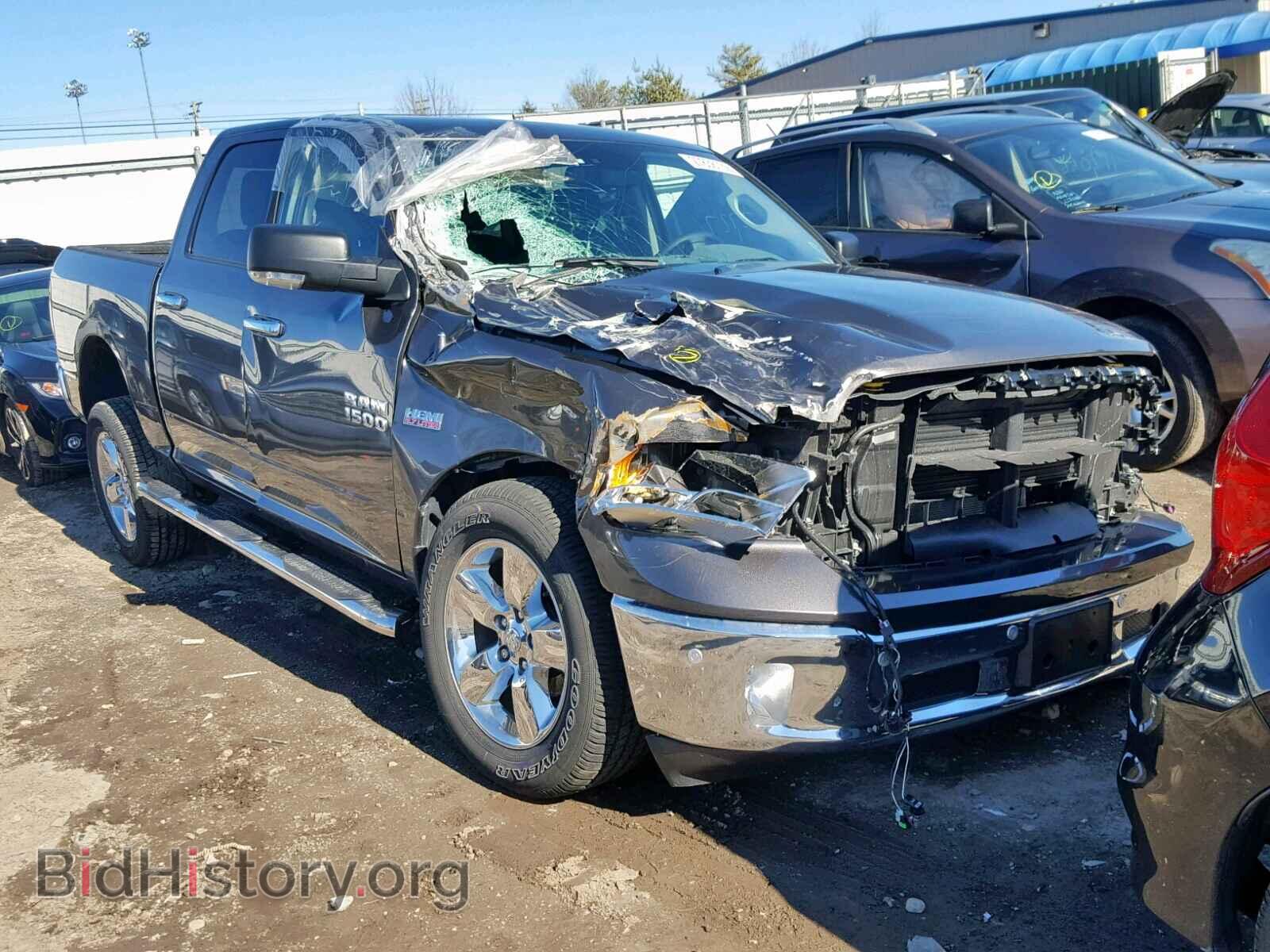 Photo 1C6RR7LT7JS337984 - RAM 1500 SLT 2018