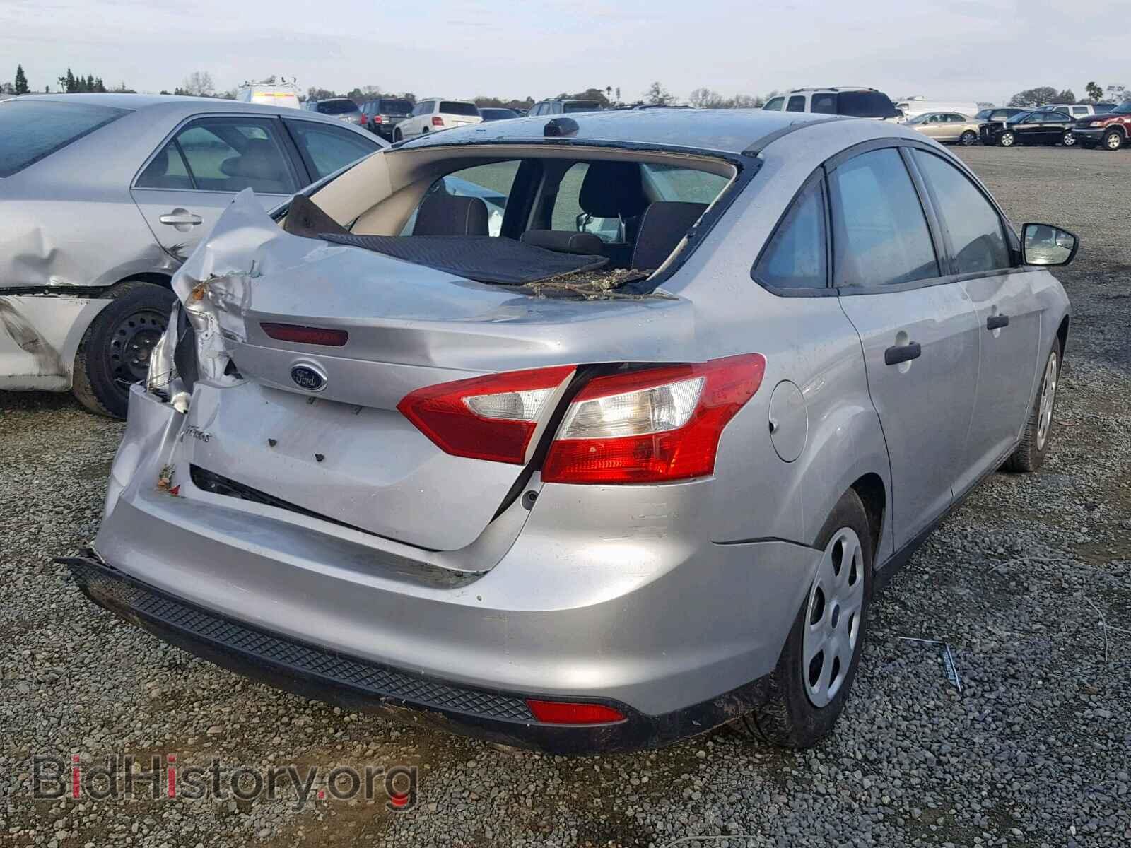 2014 FORD FOCUS - VIN: 1FADP3E27EL341755 - Photo 4