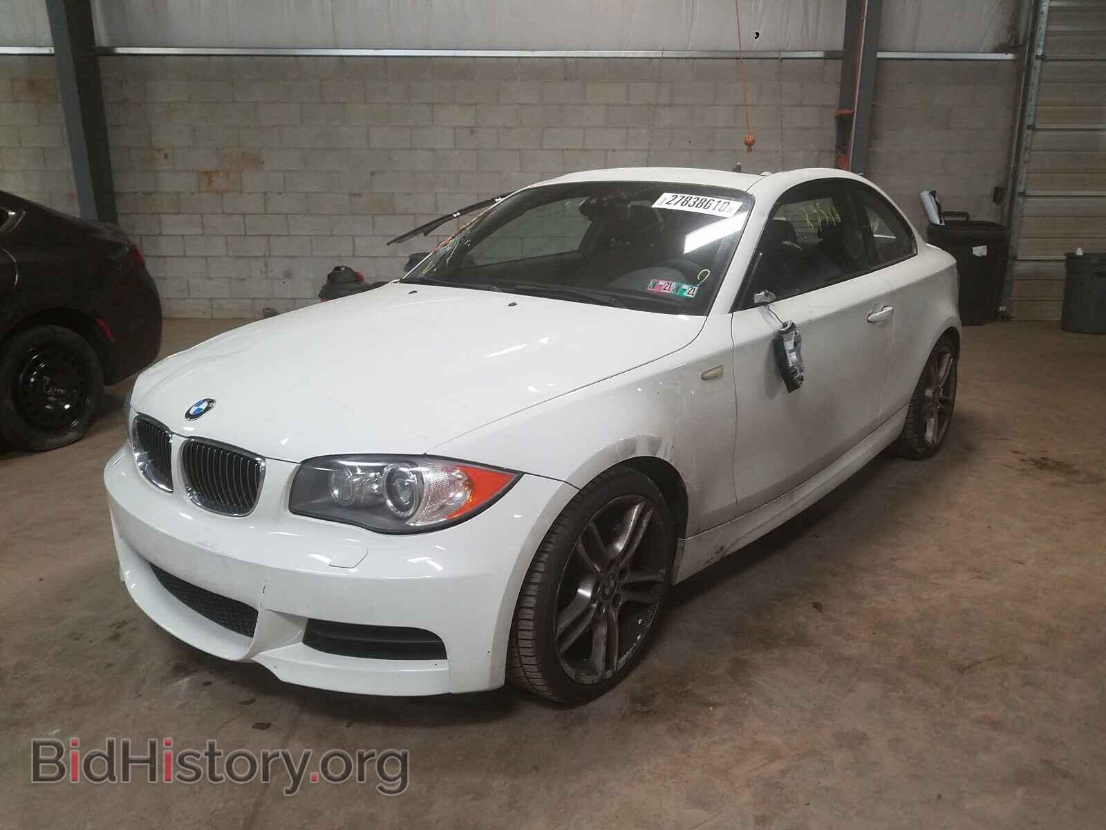 2011 BMW 1 SERIES - VIN: WBAUC9C52BVM09348 - Фото 2