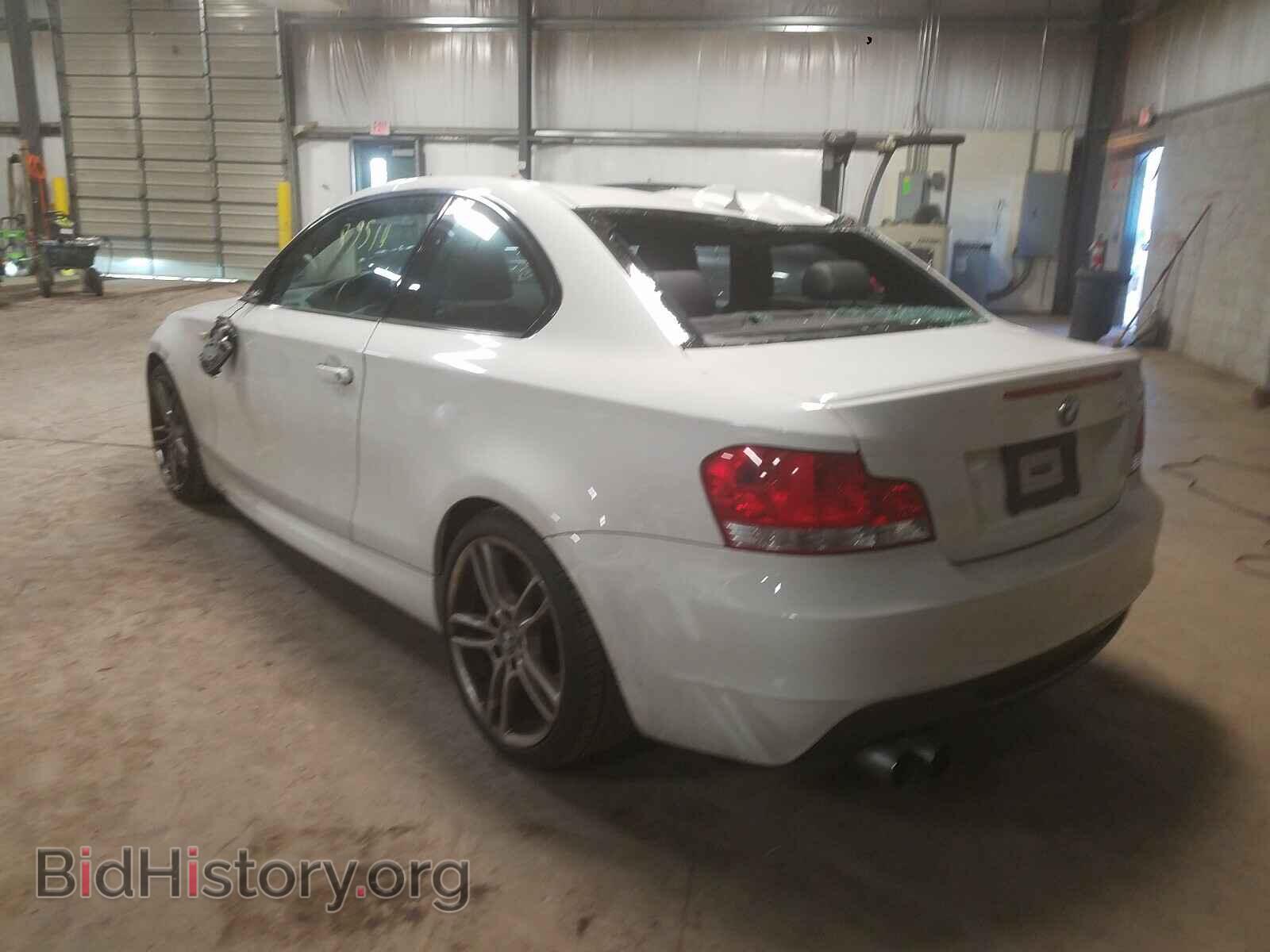 2011 BMW 1 SERIES - VIN: WBAUC9C52BVM09348 - Фото 3