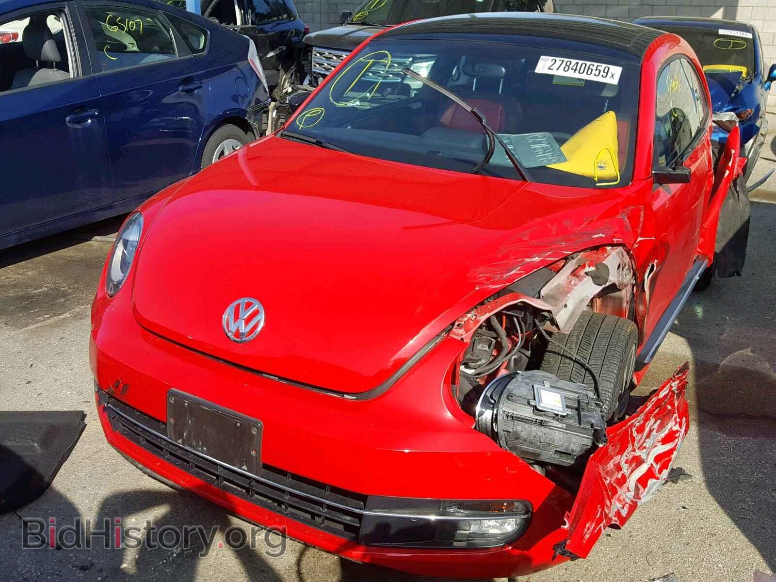 2013 VOLKSWAGEN BEETLE - VIN: 3VWVA7AT8DM623208 - Фото 2