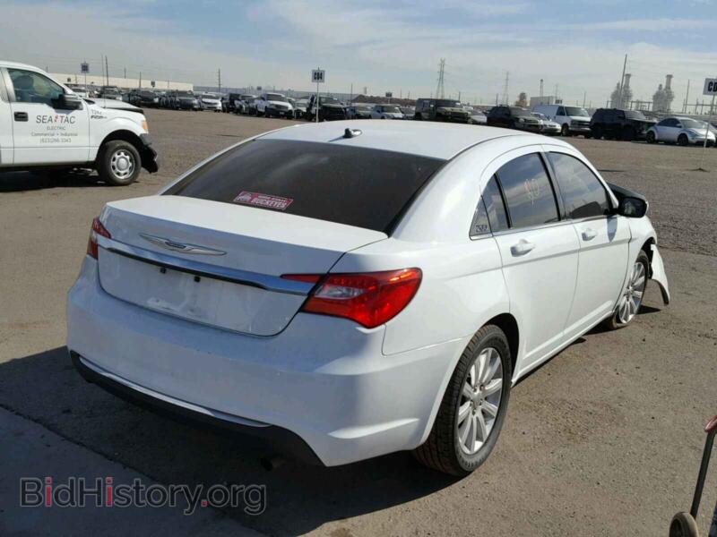 2011 Chrysler 200 (VIN 1C3BC1FB4BN554876) — photo 4 of 10