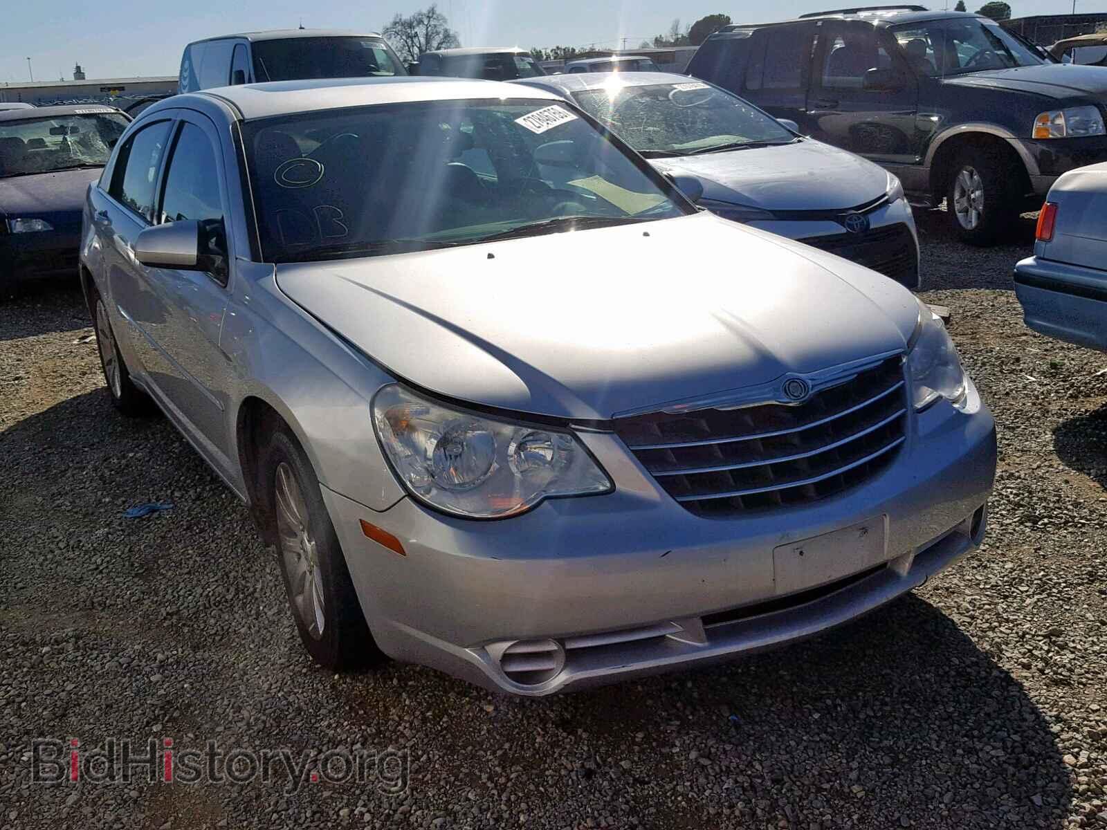Photo 1C3CC5FD2AN185124 - CHRYSLER SEBRING 2010