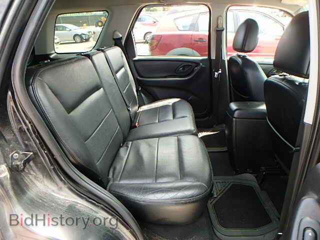 2005 FORD ESCAPE - VIN: 1FMYU94105KB16854 - Фото 6