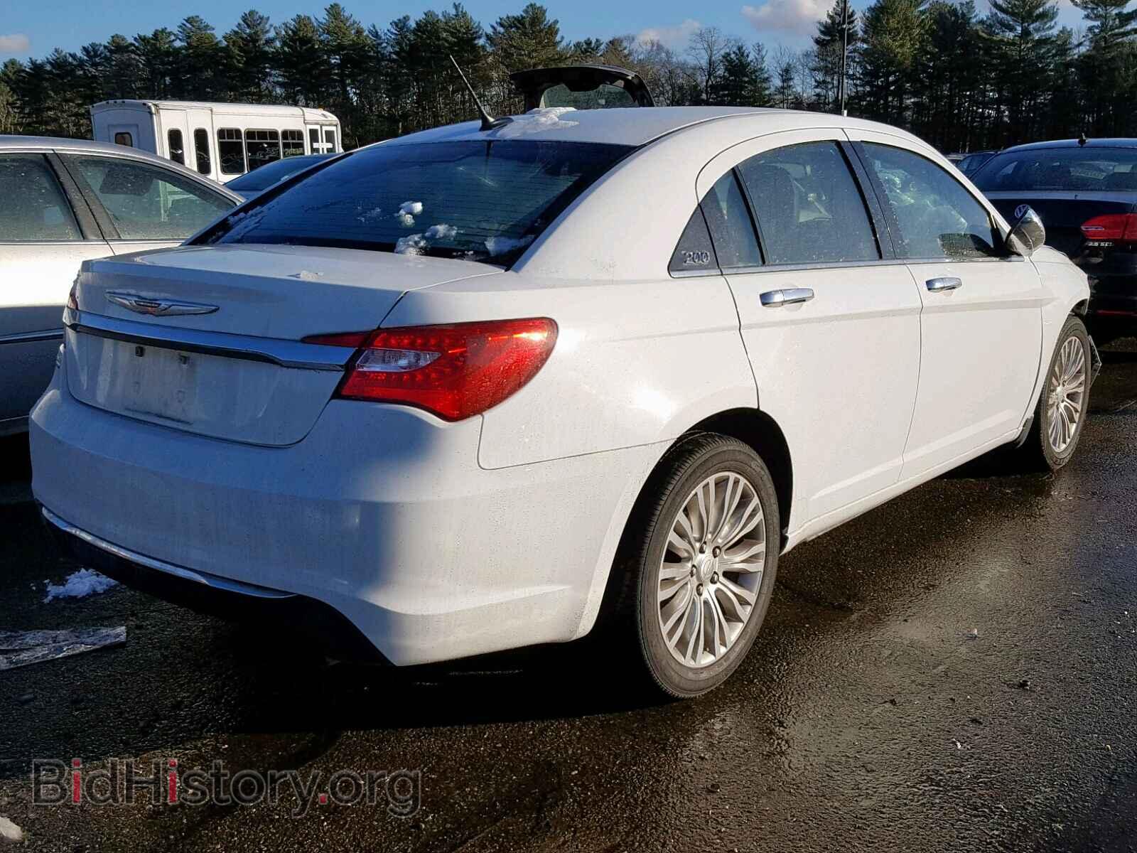 2011 CHRYSLER 200 - VIN: 1C3BC2FB4BN613091 - Photo 4