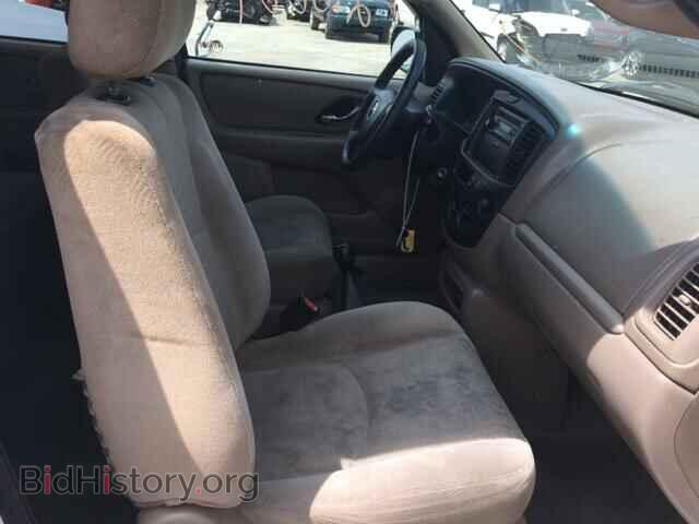 2002 MAZDA TRIBUTE - VIN: 4F2YU07B52KM19869 - Фото 5