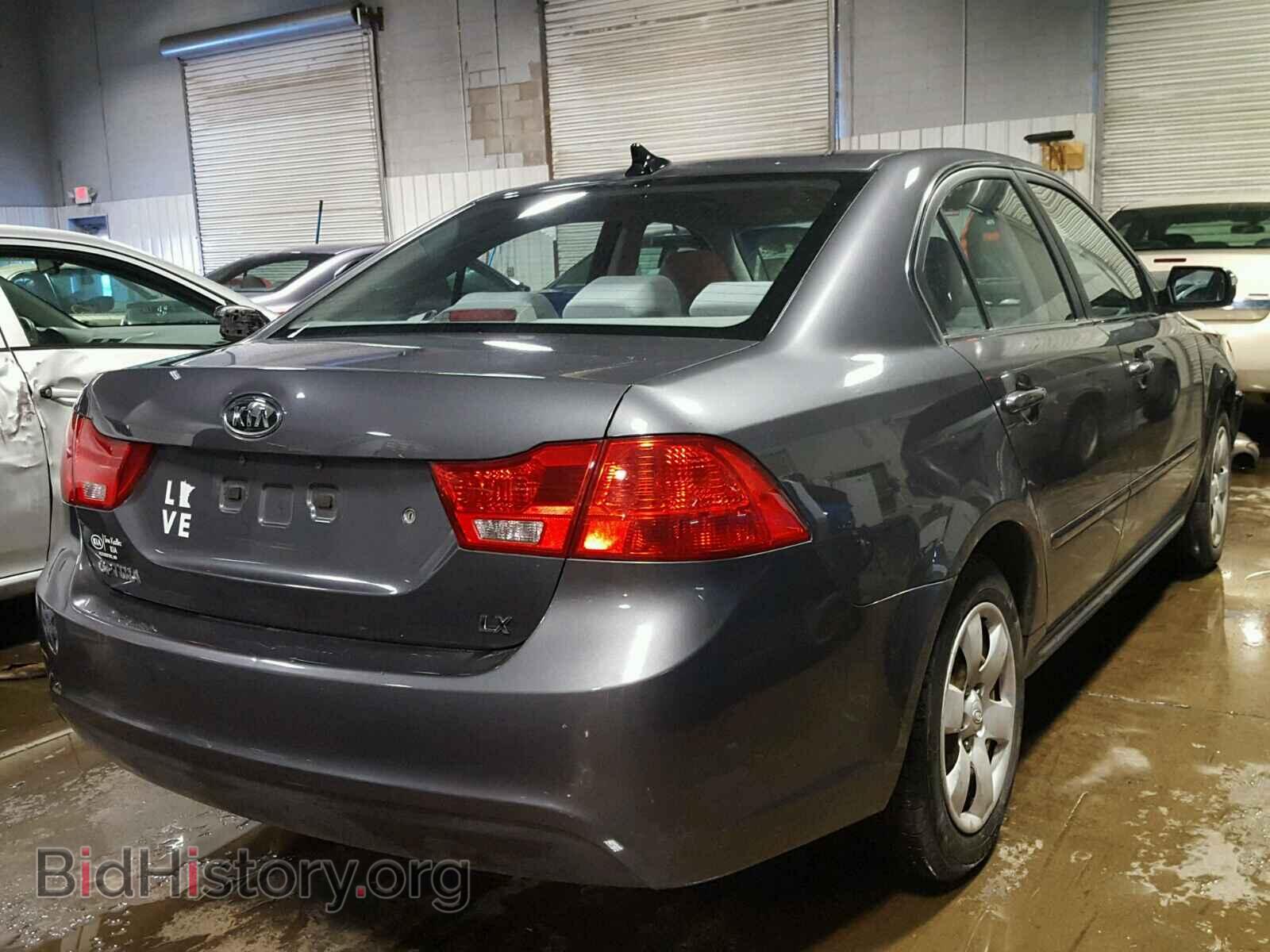 2009 KIA OPTIMA - VIN: KNAGE228295296828 - Фото 4