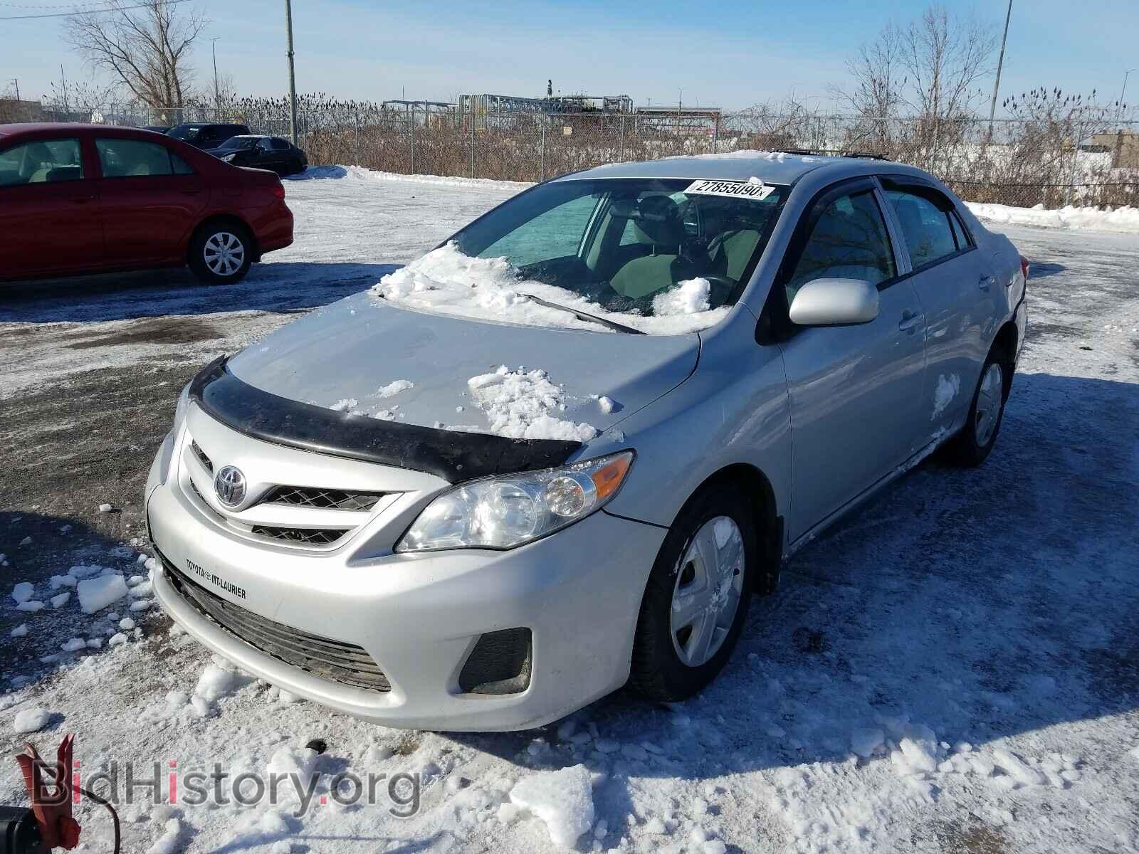 2013 TOYOTA COROLLA BA - VIN: 2T1BU4EE2DC121990 - Фото 2