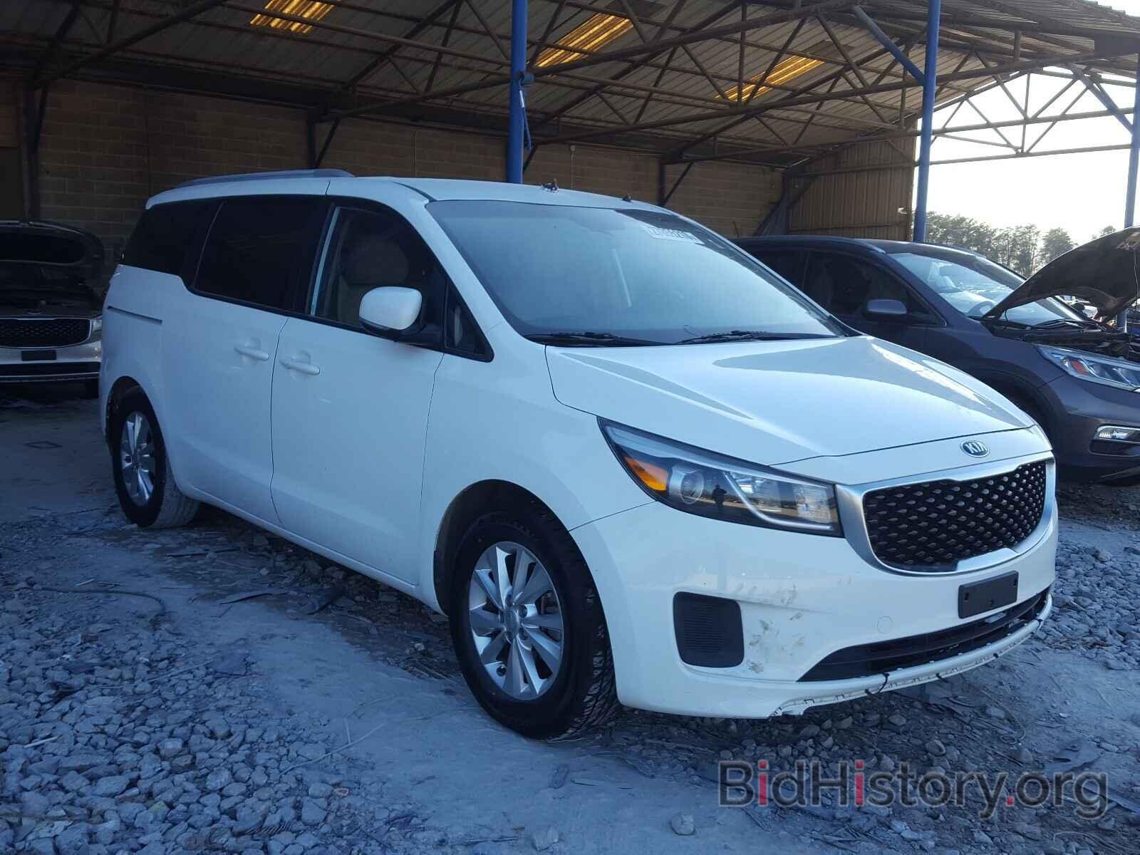 Фотография KNDMB5C14F6071186 - KIA SEDONA LX 2015