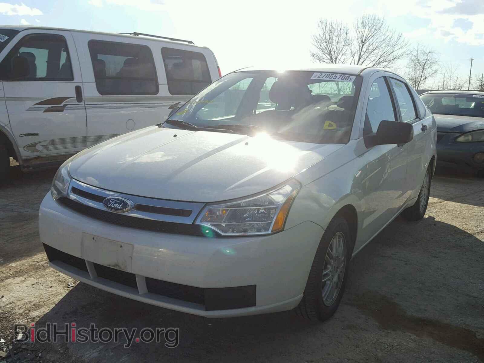 2010 FORD FOCUS - VIN: 1FAHP3FN6AW257722 - Фото 2