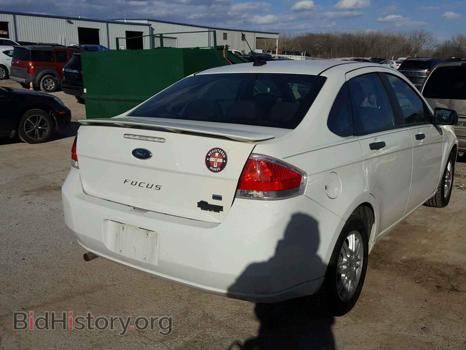 2010 FORD FOCUS - VIN: 1FAHP3FN6AW257722 - Фото 4