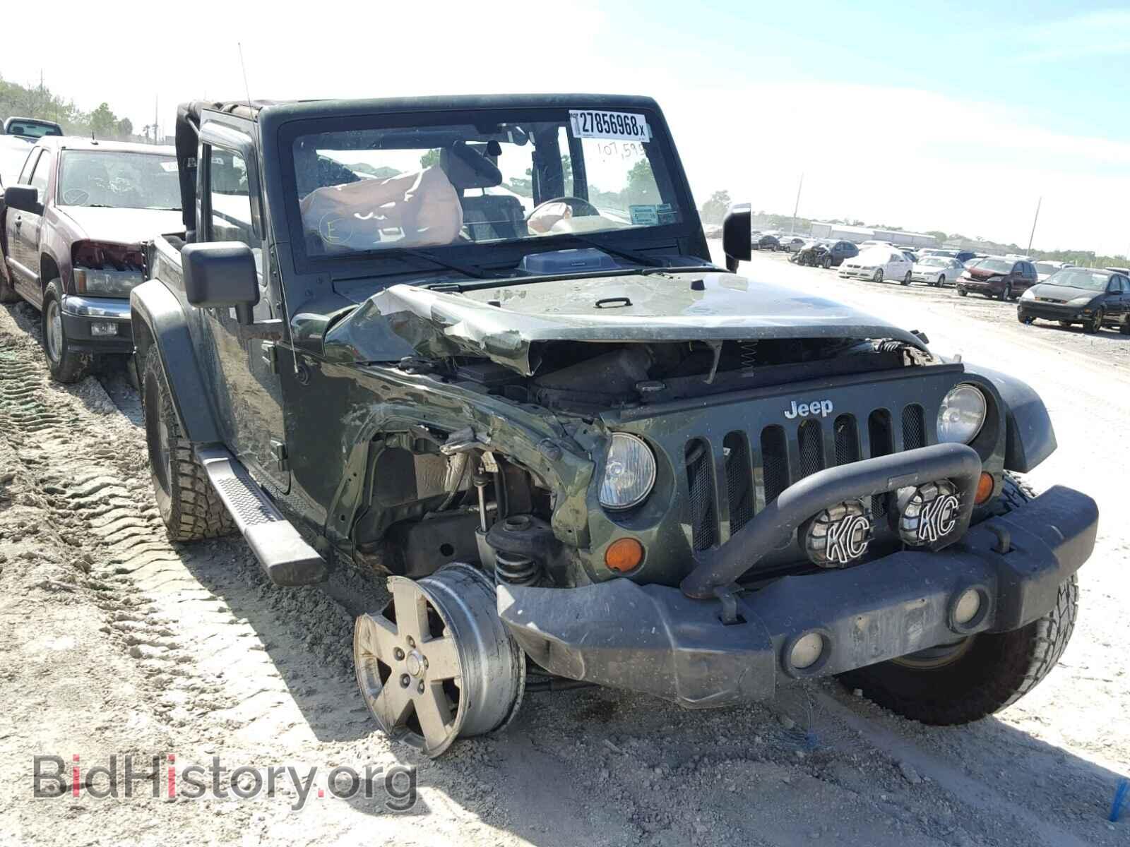 Photo 1J4FA54199L733919 - JEEP WRANGLER 2009