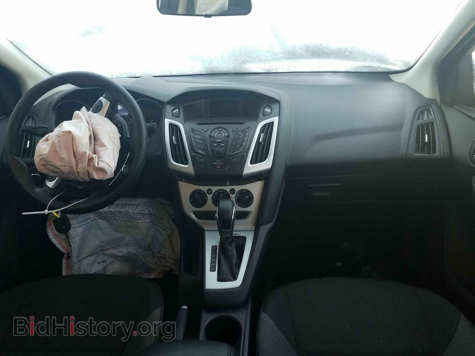 2013 FORD FOCUS SE - VIN: 1FADP3F24DL381935 - Photo 9