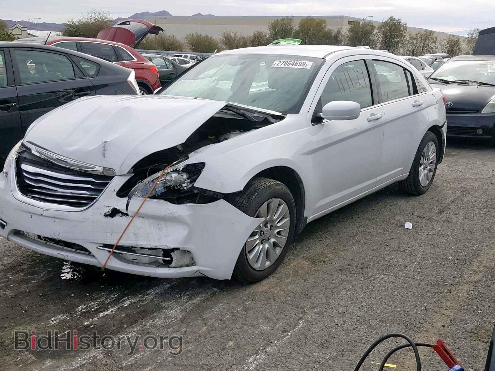 2013 CHRYSLER 200 - VIN: 1C3CCBAB2DN735320 - Photo 2