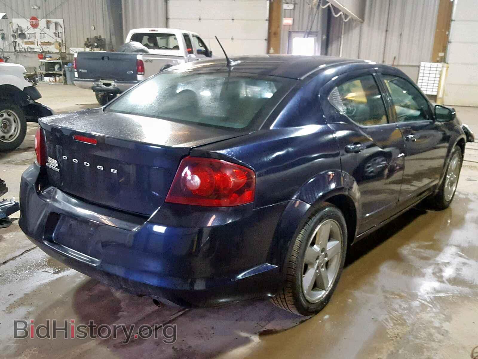 2011 DODGE AVENGER - VIN: 1B3BD1FB2BN558922 - Фото 4