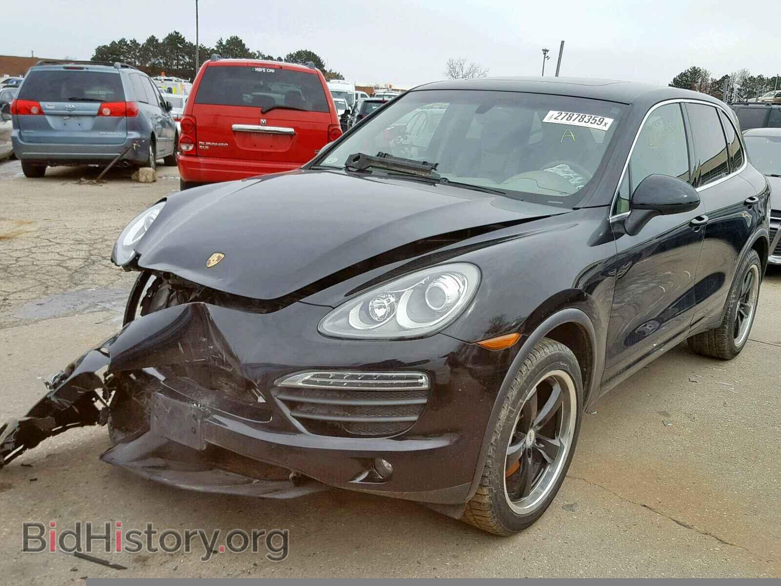 2011 PORSCHE CAYENNE S - VIN: WP1AB2A21BLA48052 - Photo 2