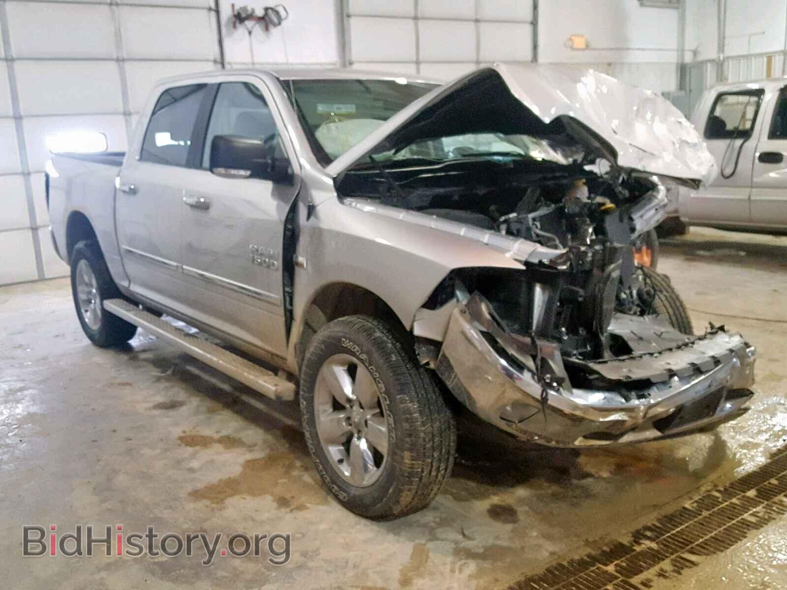 Photo 1C6RR7LT9JS125121 - RAM 1500 SLT 2018