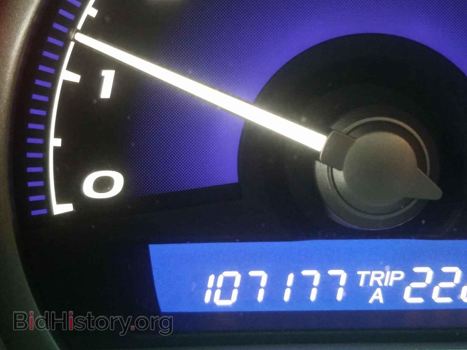 2011 HONDA CIVIC - VIN: 19XFA1F84BE013810 - Photo 8