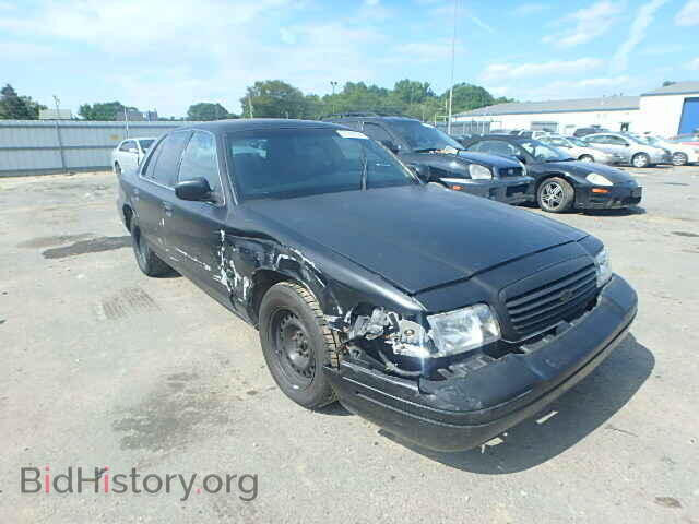 Photo 2FAFP71W2YX111377 - FORD CROWN VIC 2000