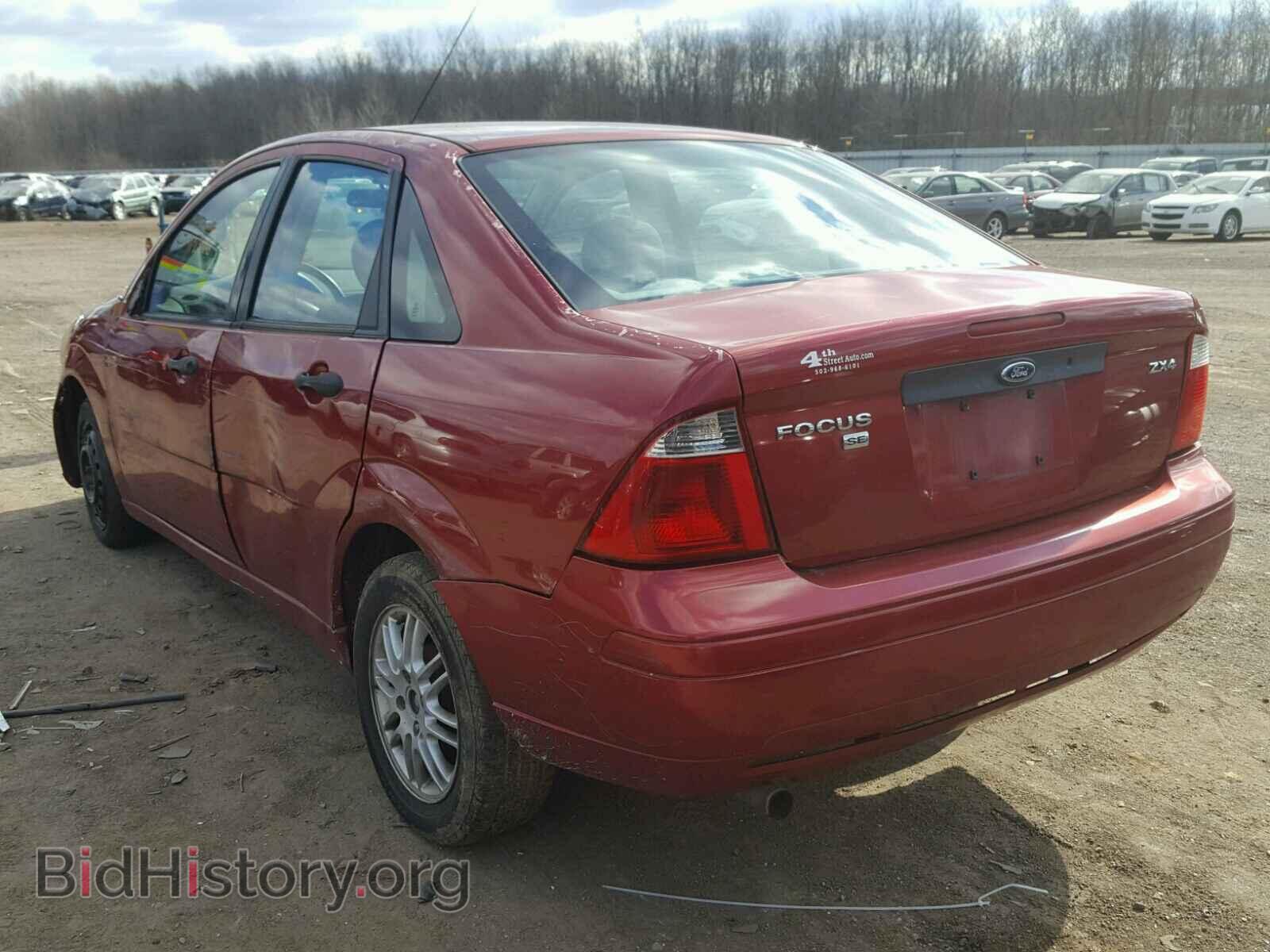 2005 FORD FOCUS - VIN: 1FAFP34N75W115945 - Фото 3
