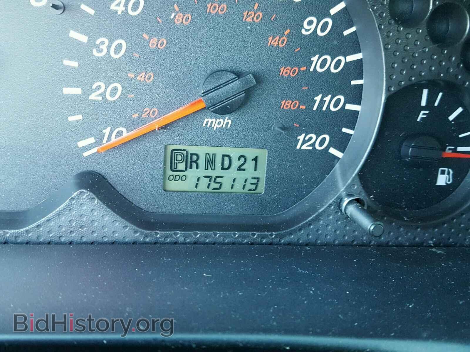 2002 MAZDA TRIBUTE - VIN: 4F2CU09132KM04575 - Фото 8