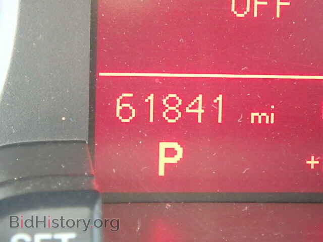 2010 AUDI A4 - VIN: WAUFFAFL2AN038007 - Фото 8