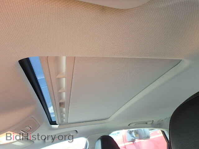 2010 AUDI A4 - VIN: WAUFFAFL2AN038007 - Фото 9