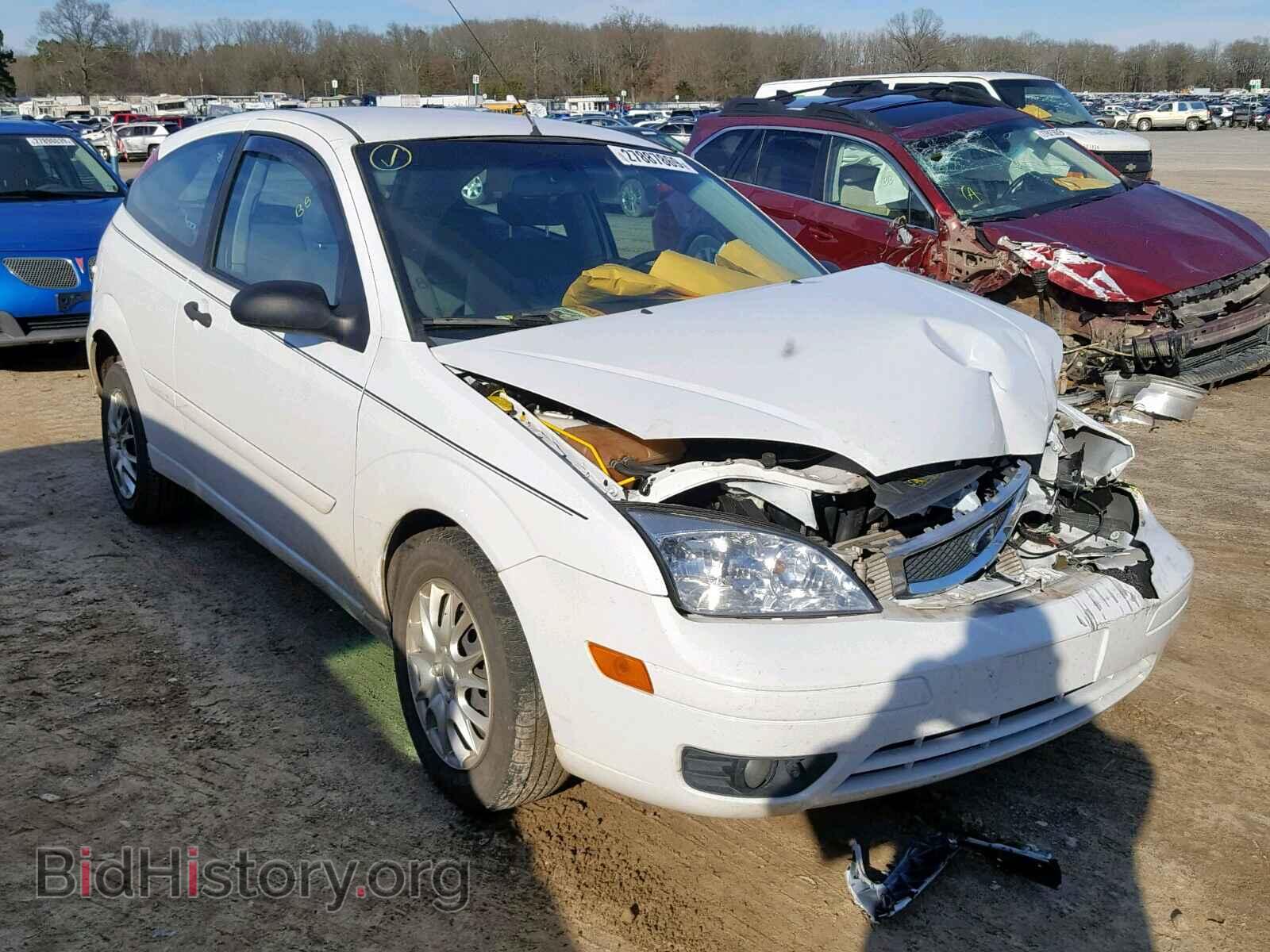 Photo 1FAFP31N27W295195 - FORD FOCUS 2007