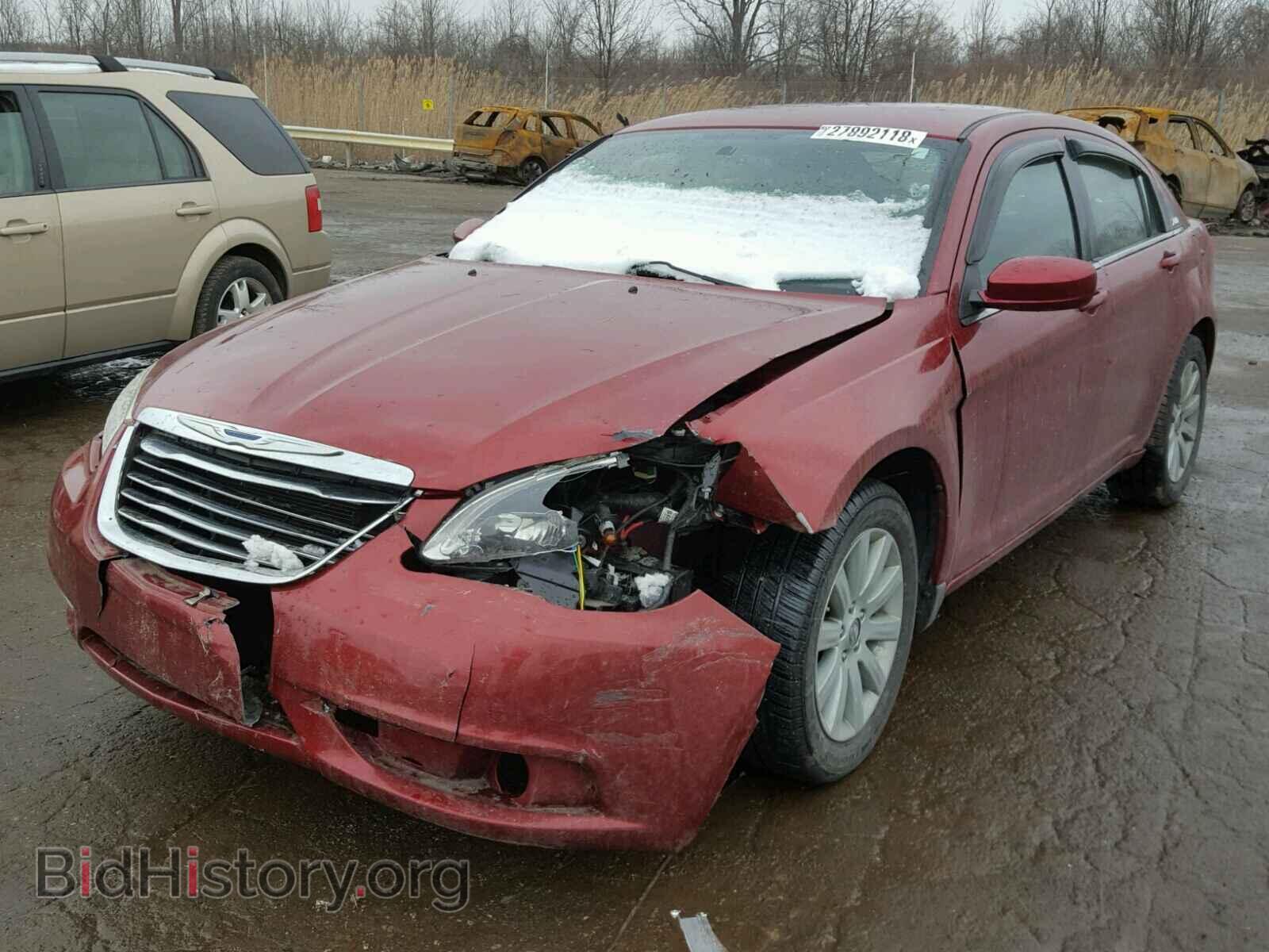 2011 CHRYSLER 200 - VIN: 1C3BC1FB0BN527903 - Фото 2