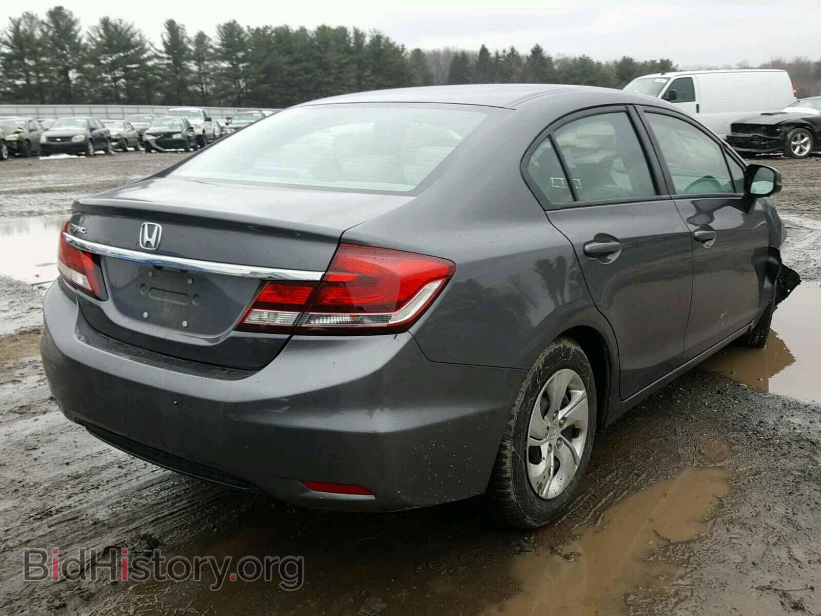 2013 HONDA CIVIC - VIN: 2HGFB2F57DH585231 - Фото 4