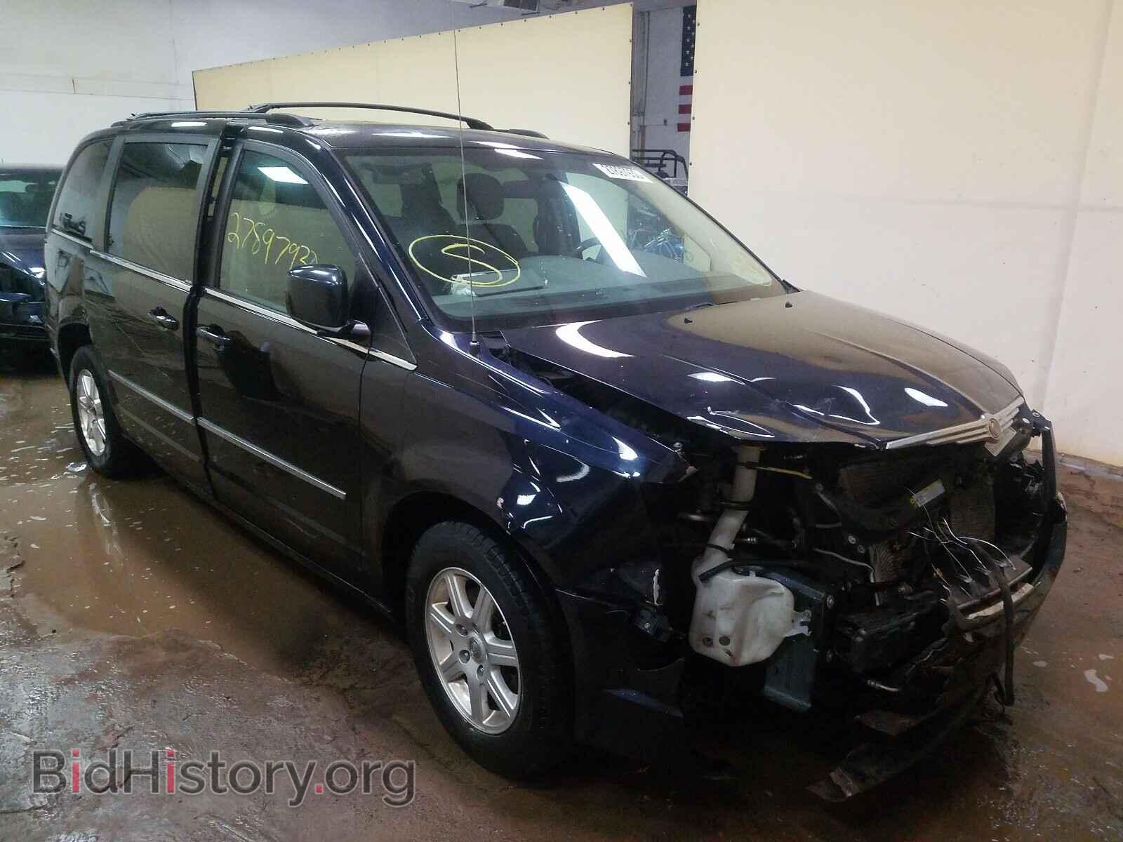 Фотография 2A4RR5D18AR456892 - CHRYSLER TOWN & COU 2010